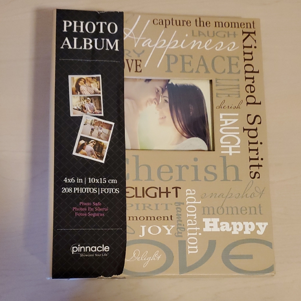 Pinnacle Photo Album - Capture the Moment